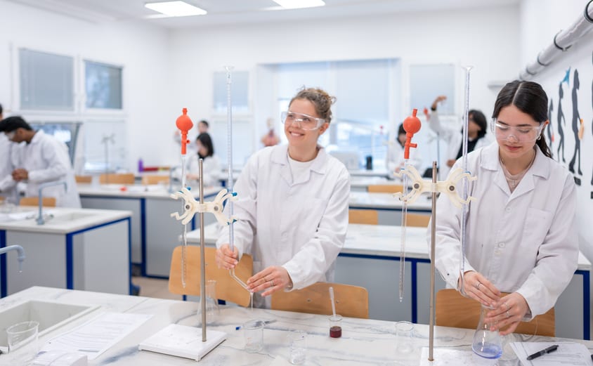 2025 03 11 09 57 09 A7304638