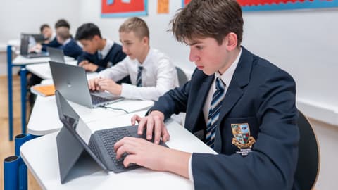 2025 03 11 11 31 15 A7305025