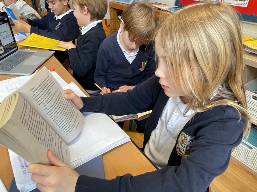 reading girl