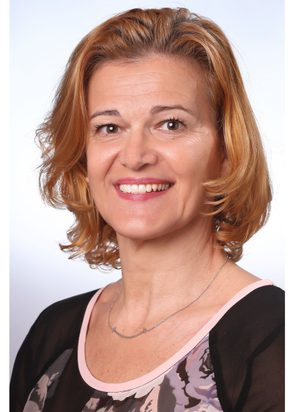 Csilla Missamoubis T8596