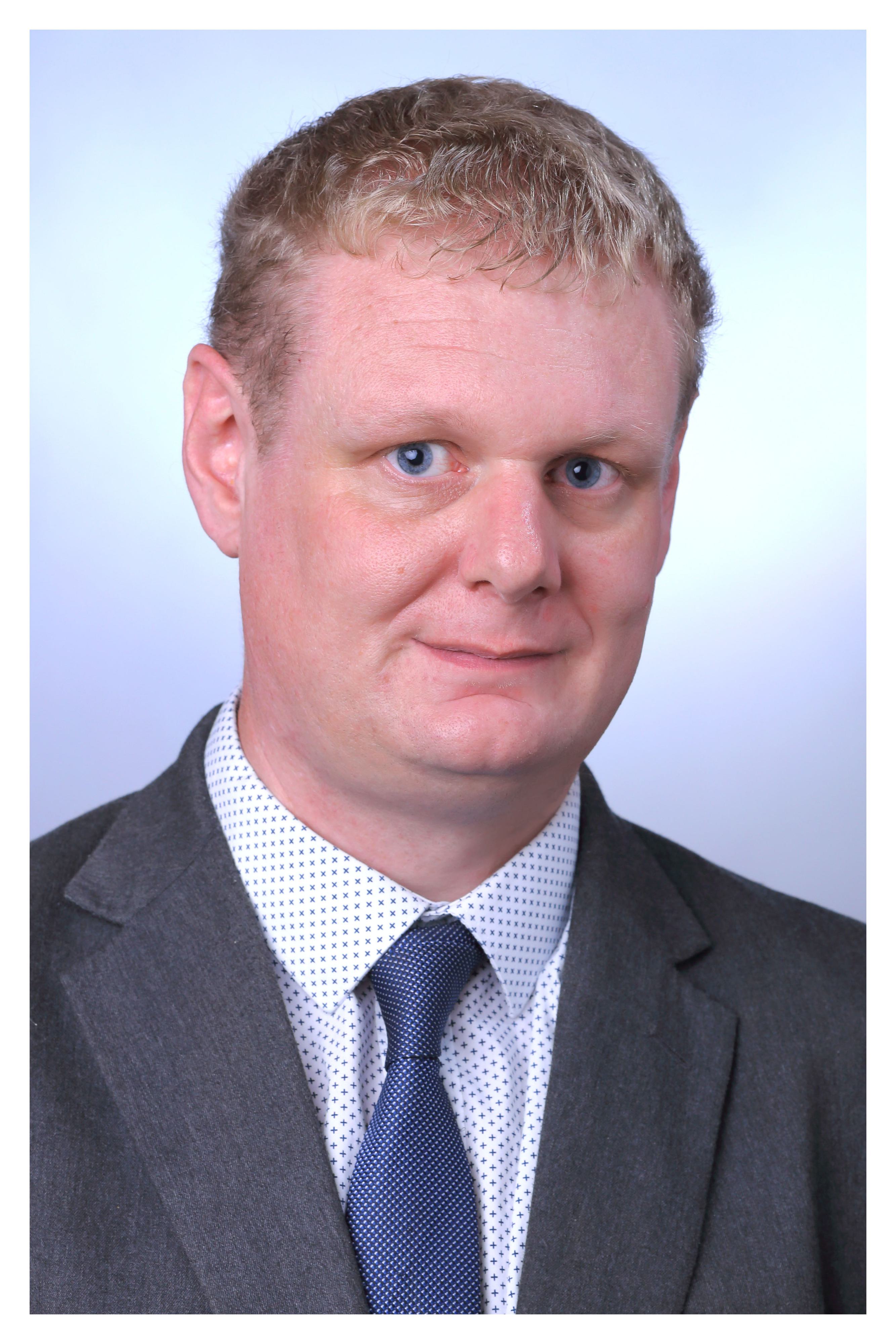 Robert Setchellbis T8646